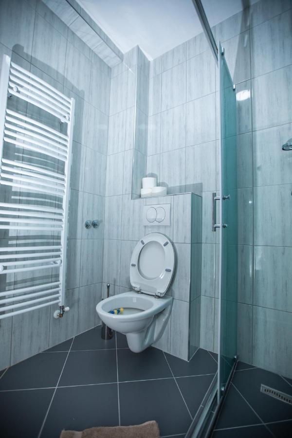 Vila Todorovic Bela Crkva  Exteriör bild